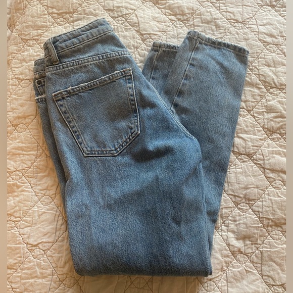 top shop high rise mom jeans! - Picture 3 of 3